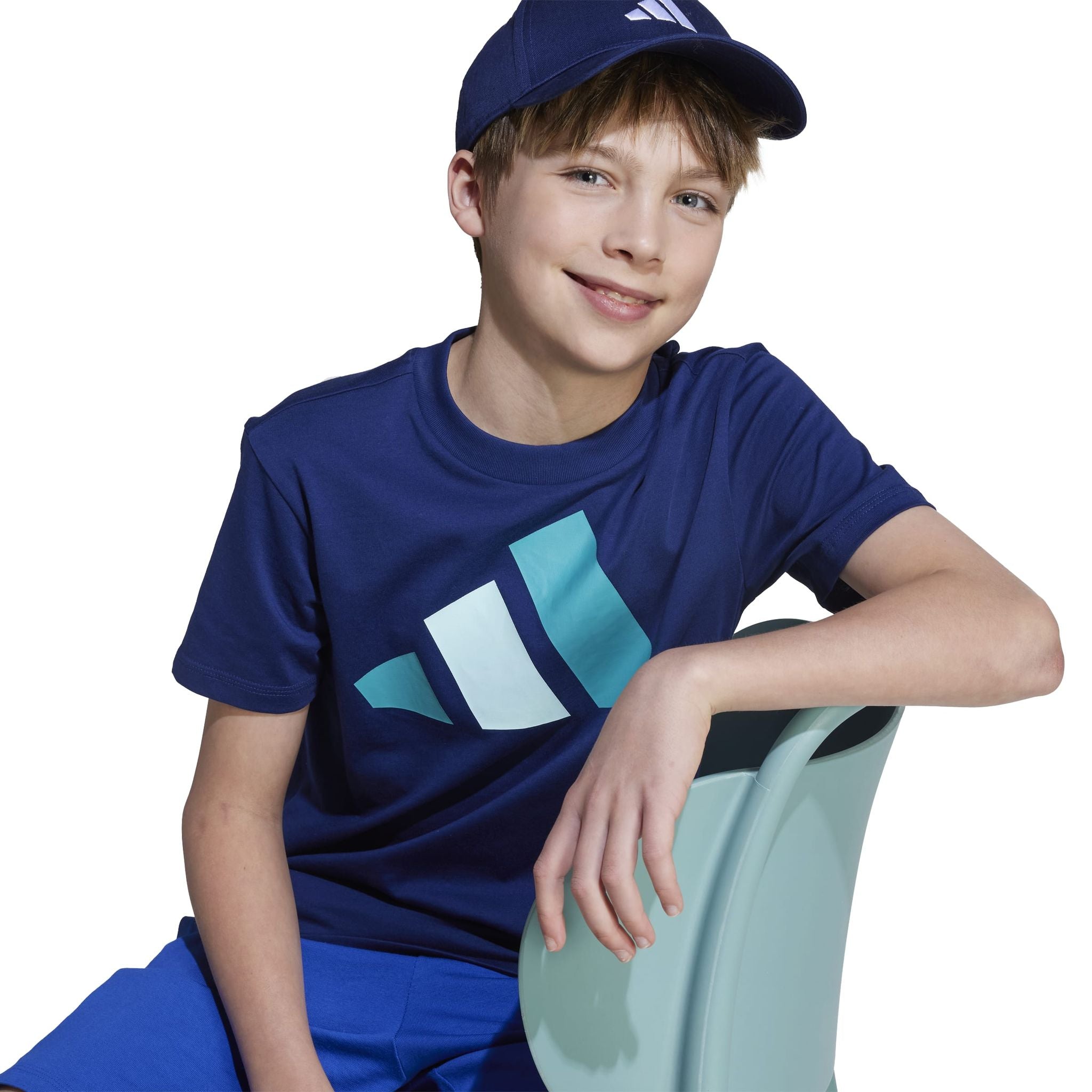 addias Essentials Kids Tee