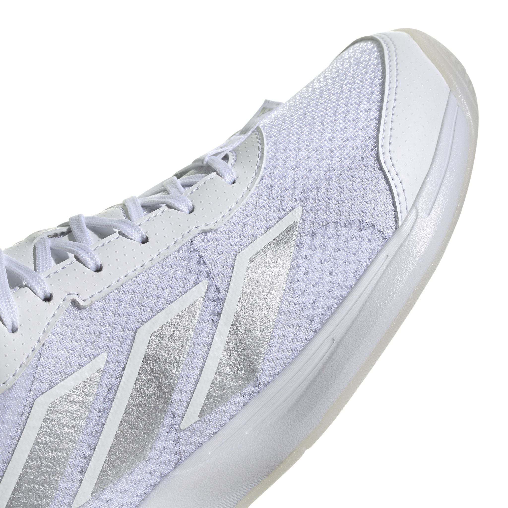 adidas Avaflash Low Womens Tennis Shoes