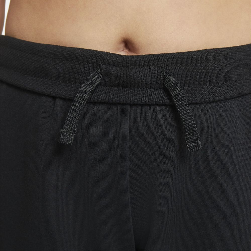 NIKE Girls' Dry Core Studio Pants (S, Black/White) : Amazon.in: Clothing &  Accessories
