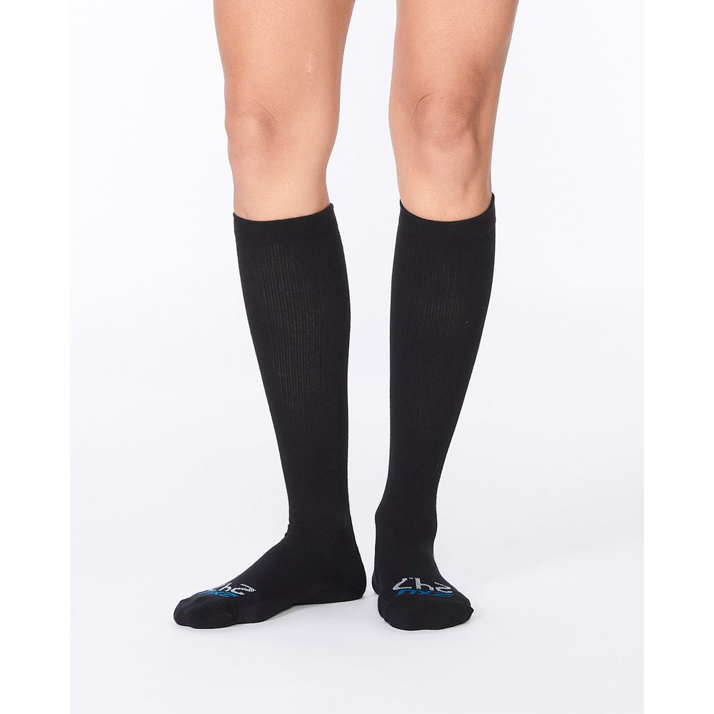2XU 24/7 Compression Socks – SportsPower Australia