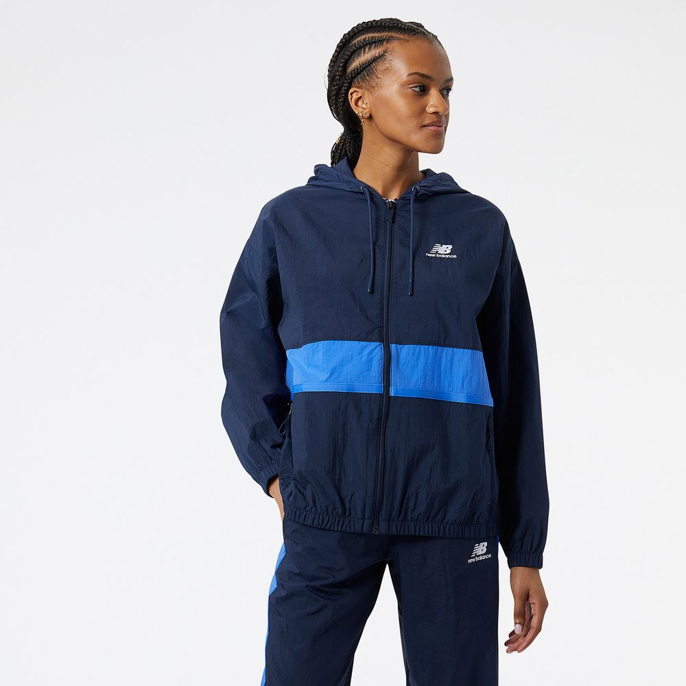 New Balance Athletics Amplified Womens Woven Jacket – SportsPower